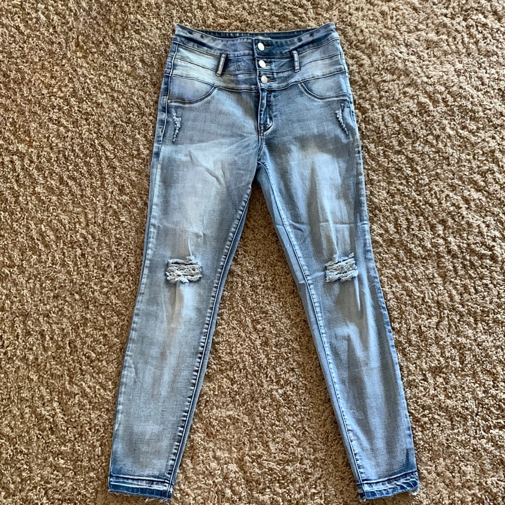 Refuge High-Waisted Jeans